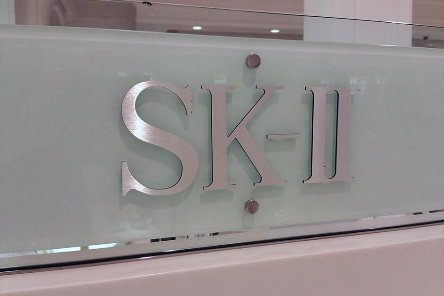 Corporate Retail Signage, Harrods - SK-II Counter